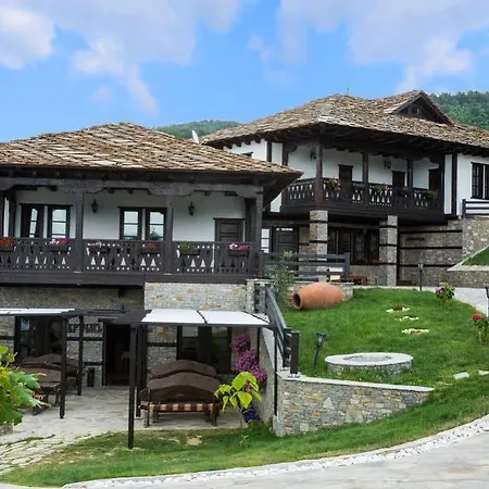 Dimmi House * Leshten